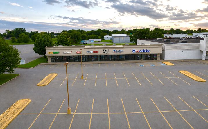 Pictures of Retail property located at 116 W. Agency Rd., West Burlington, IA 52655-2002 for sales - image #1