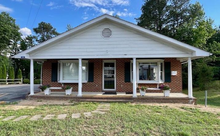 Pictures of Office property located at 268 Northumberland Hwy, CALLAO, VA 22435 for sales - image #1