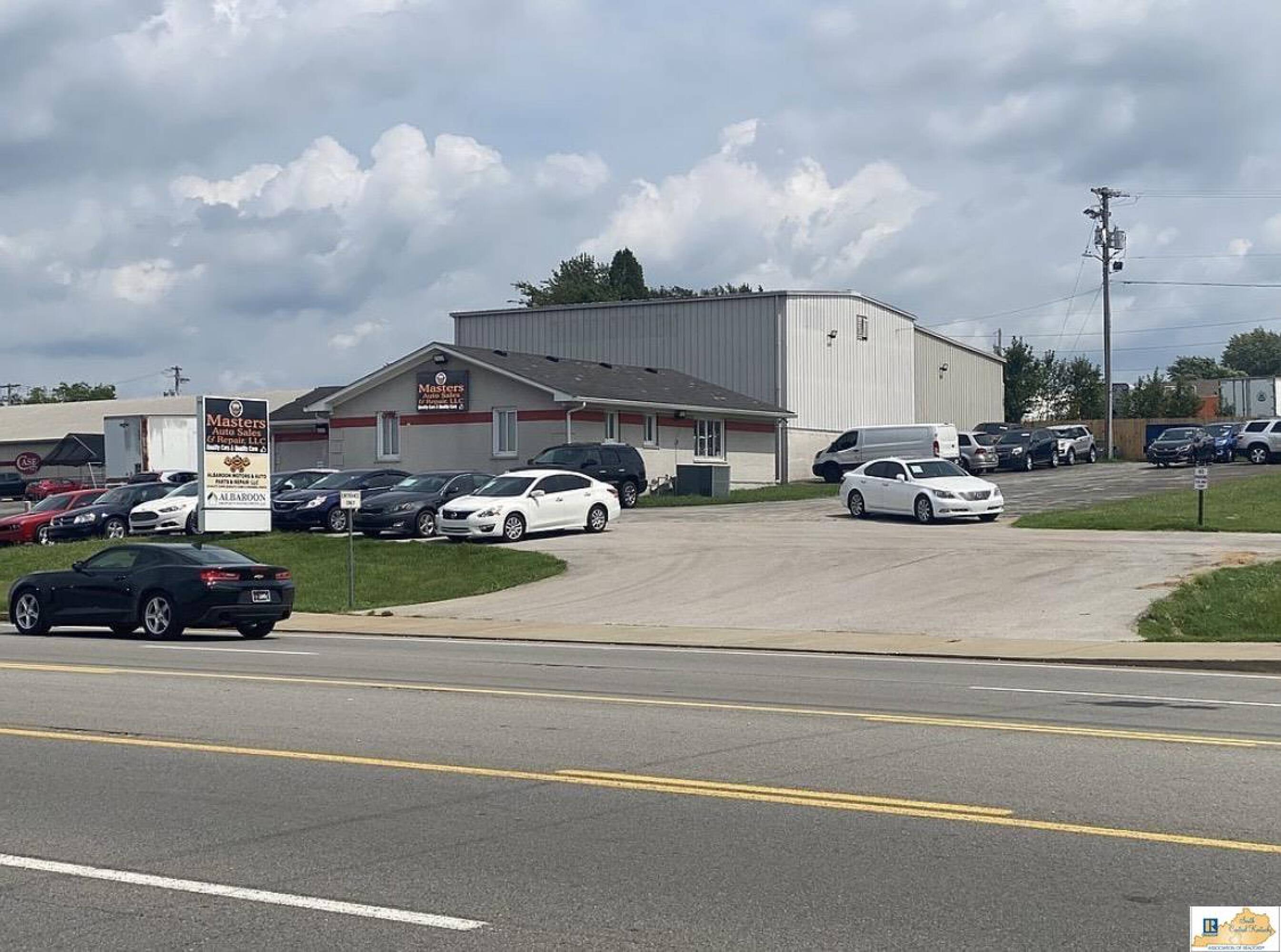 2714 Russellville Rd, Bowling Green, KY 42101