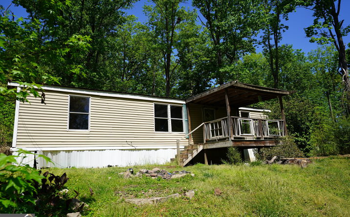 Pictures of Multifamily, Land, Mobile Home Park property located at 300 JACKSON RD, CLEVELAND, GA 30528-6279 for sales - image #1