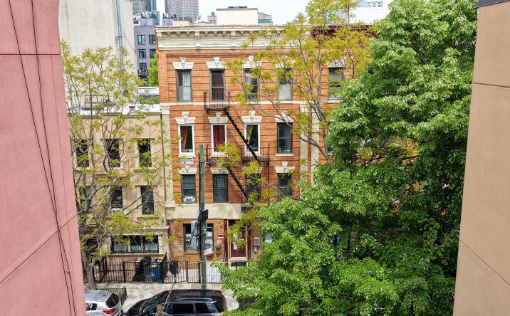 Pictures of Multifamily property located at 155 Huron Street, Brooklyn, NY 11222 for sales - image #1