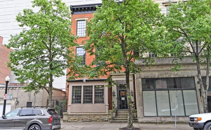 Pictures of Office property located at E Eighth Street, Cincinnati, OH 45202 for sales - image #1