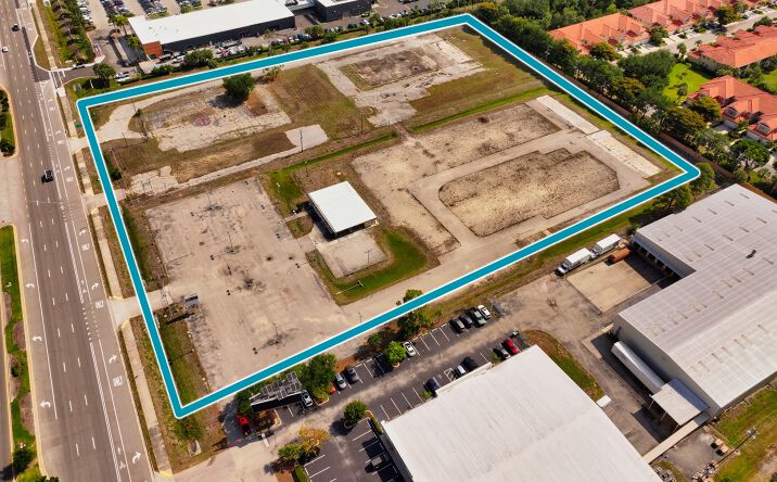 Pictures of Land property located at 14101 S TAMIAMI TR, FORT MYERS, FL 33912-1939 for sales - image #1