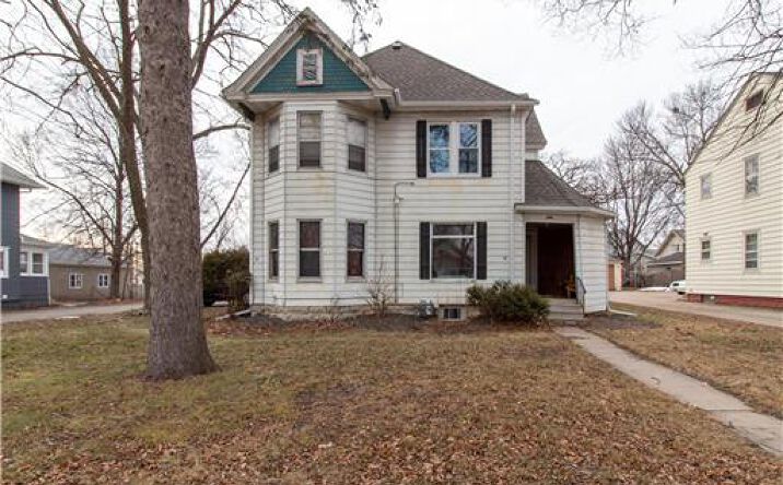 Pictures of Multifamily property located at 123 11th Avenue SE, Rochester, MN 55904-3147 for sales - image #1
