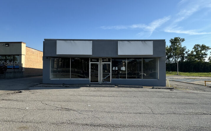 Pictures of Retail property located at 3913-3915 Sauk Trail, Richton Park, IL 60471 for sales - image #1
