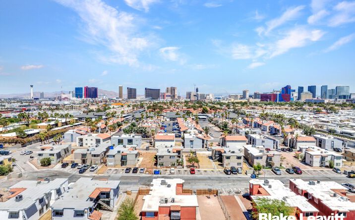 Pictures of Multifamily property located at 3639 KOLENDO CT, LAS VEGAS, NV 89103 for sales - image #1
