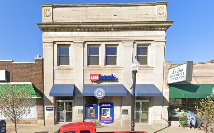 Pictures of Retail, Office property located at 680 BROADWAY AVE, BEDFORD, OH 44146-3642 for sales - image #1