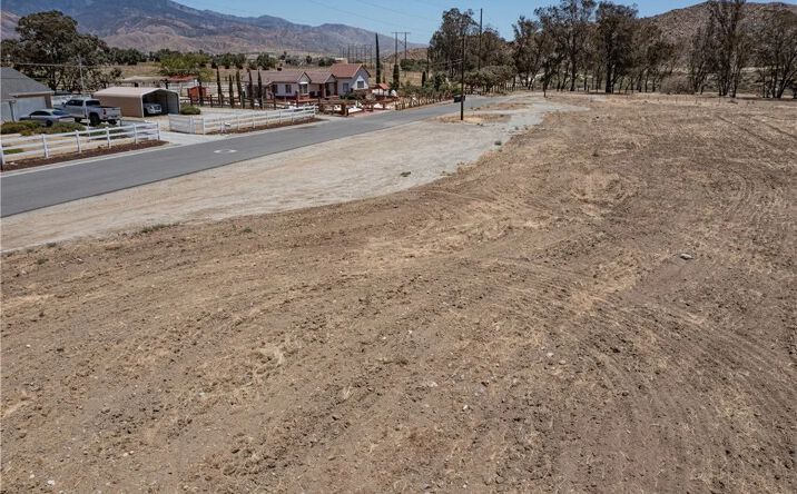 Pictures of Land property located at Hathaway, Banning, CA 92220 for sales - image #1