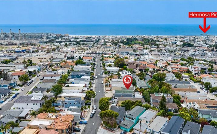 Pictures of Multifamily property located at 1049 3rd Street, Hermosa Beach, CA 90254 for sales - image #1