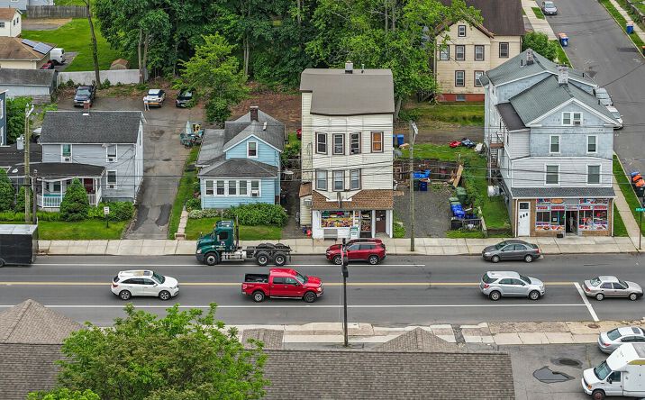 Pictures of Multifamily, Mixed Use property located at 272 W Main St, Meriden, CT 24210, 276 W Main St, Meriden, CT 72730-2518, 278 W Main St, Meriden, CT 97524, 286 W Main St, Meriden, CT 06451 for sales - image #1
