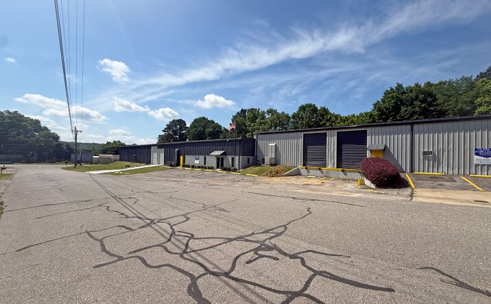 Pictures of Industrial property located at 4227-4263 Underwood Industrial Drive, Birmingham, AL 35210 for sales - image #1