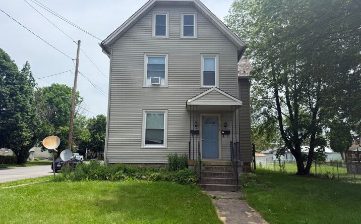 Pictures of Retail, Multifamily property located at 658 7th Ave, Williamsport, PA 17701 for sales - image #1