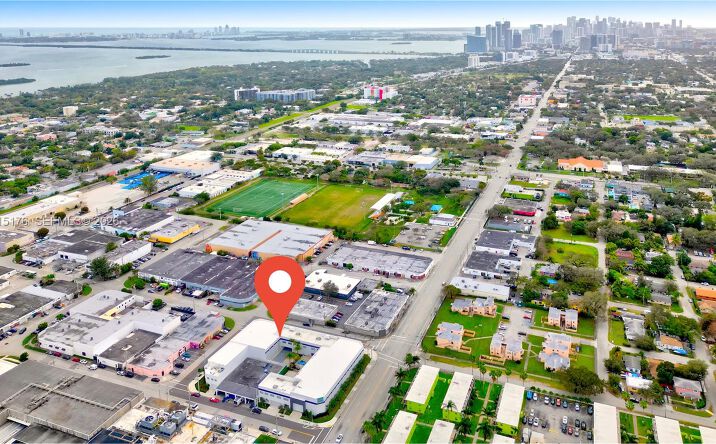 Pictures of Industrial property located at 6767 NE 2nd ave, Miami, FL 33138 for sales - image #1