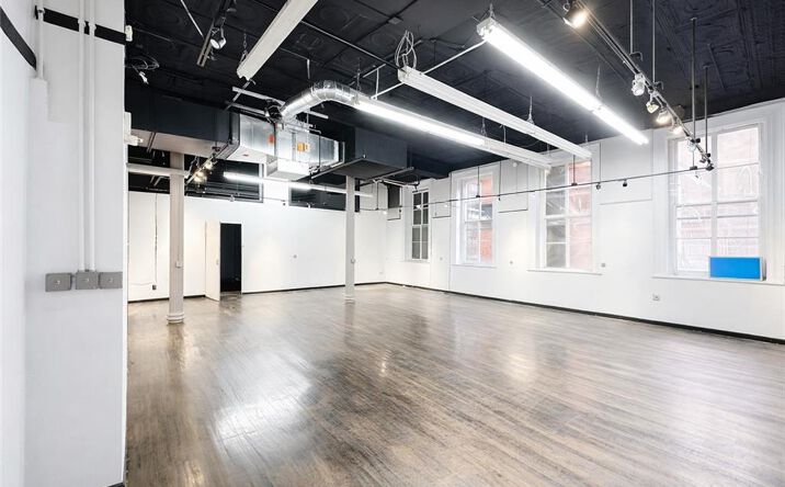 Pictures of Office property located at 424 Broadway, New York, NY 10013 for sales - image #1