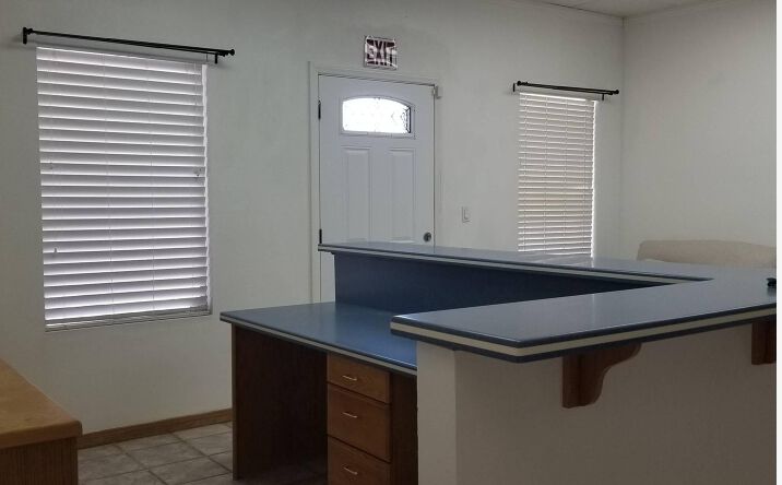 Pictures of Retail property located at 3560 South Eastern Avenue, Las Vegas, NV 89169 for sales - image #1