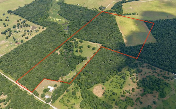 Pictures of Land property located at Zircon, Marietta, OK 73430 for sales - image #1
