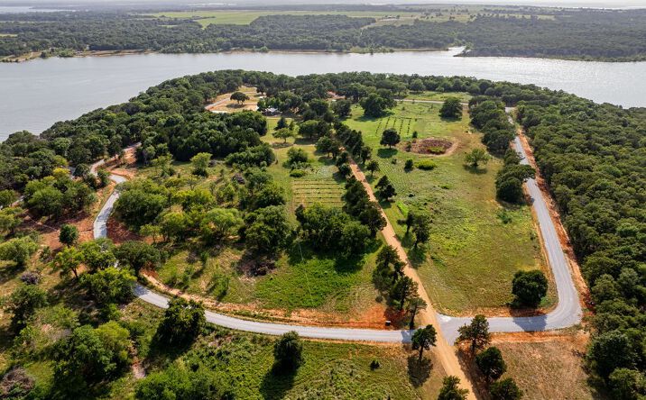 Pictures of Land property located at 23 Waterview Lane, Kingston, OK 73439 for sales - image #1