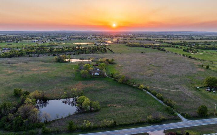 3 N Memorial Drive, Owasso