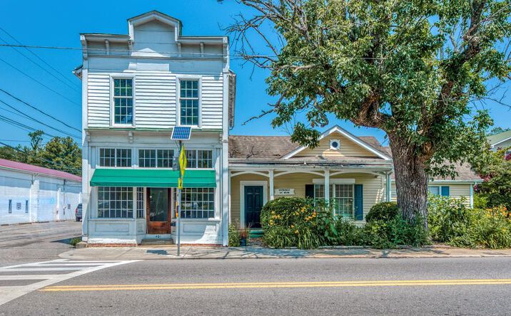 Pictures of Mixed Use, Office property located at 403 E. Main, Abingdon, VA 24210 for sales - image #1
