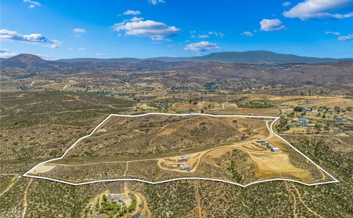 Pictures of Land property located at 38799 Calle Segovia, Temecula, CA 92592 for sales - image #1
