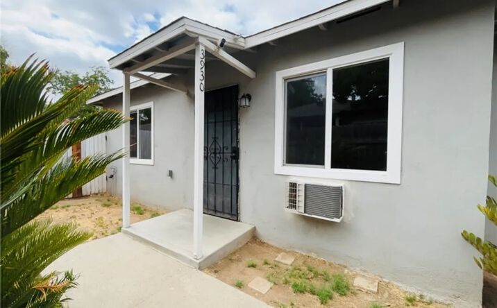 Pictures of Multifamily property located at 3928 Everest, Riverside, CA 92503 for sales - image #1