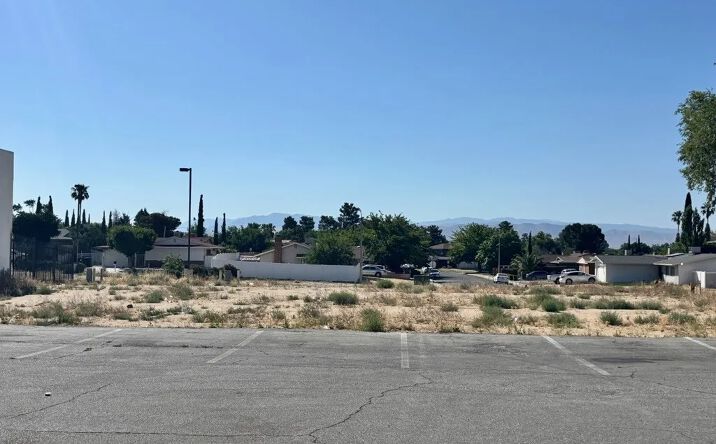Pictures of Land property located at 14425 7th, Victorville, CA 92395 for sales - image #1
