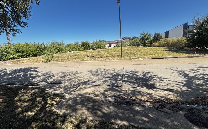 Pictures of Land property located at 3550 Regent Blvd, Irving, TX 75063 for sales - image #1