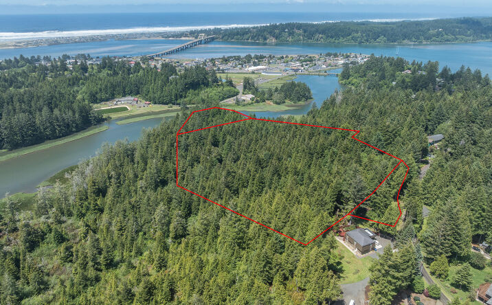 Pictures of Land, Multifamily property located at TL 600 NE Waldport Heights Drive, Waldport, OR 97394 for sales - image #1