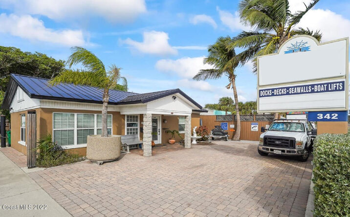 Pictures of Mixed Use property located at 342 N Orlando Avenue Re & Business, Cocoa Beach, FL 32931 for sales - image #1