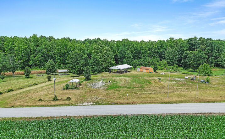 375 Adams Road, Henry