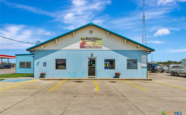 Pictures of Land property located at 2241 State Highway 35, Port Lavaca, TX 77979 for sales - image #1