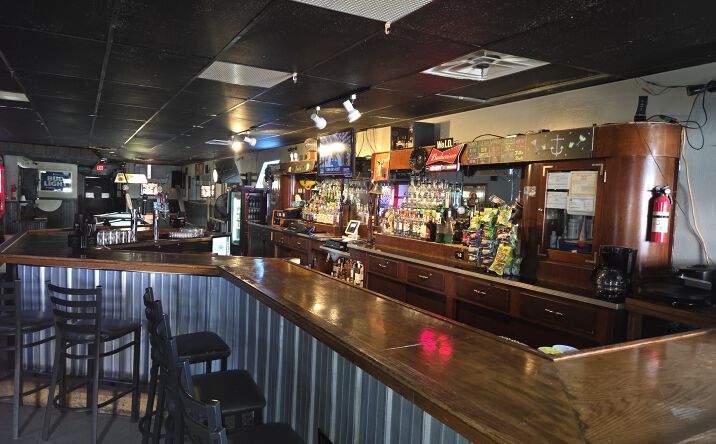 213 N MAIN ST, MONTICELLO