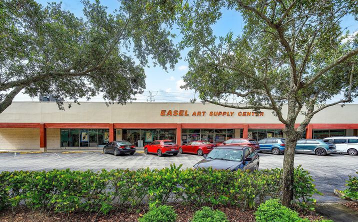 Pictures of Mixed Use, Retail, Special Purpose, Office property located at 810 Park Avenue, Lake Park, FL 33403 for sales - image #1