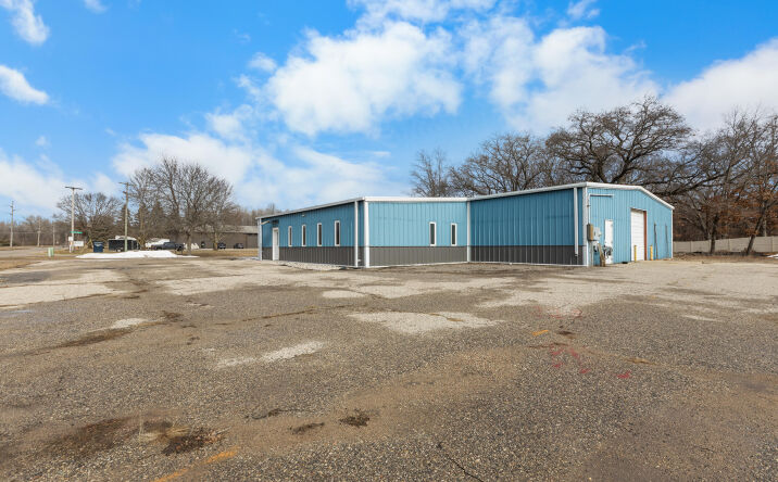 Pictures of Retail, Office, Industrial property located at 510 N Bronson Avenue, Big Rapids, MI 49307 for sales - image #1