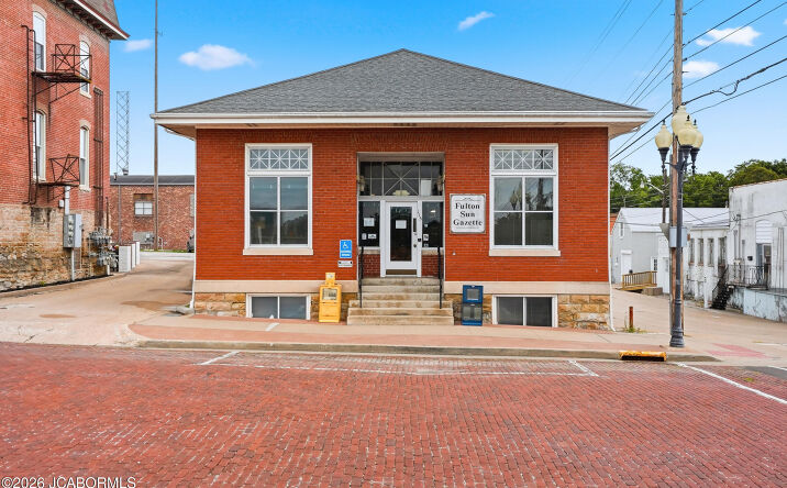 Pictures of Office property located at 115 E 5TH STREET, Fulton, MO 65251 for sales - image #1