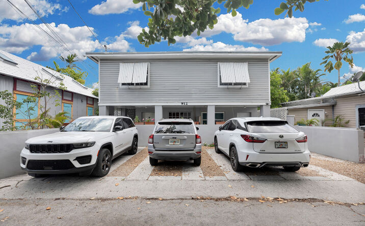 Pictures of Multifamily property located at POHALSKI ST, KEY WEST, FL 33040 for sales - image #1