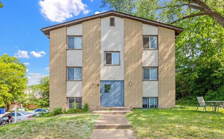 Pictures of Retail, Multifamily property located at 379 Cayuga Street, St Paul, MN 55130 for sales - image #1
