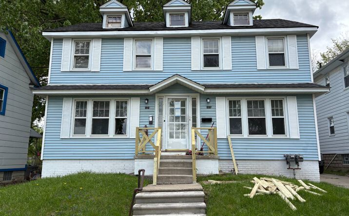 Pictures of Mixed Use property located at 121 Jones St, Mount Clemens, MI 48043 for sales - image #1