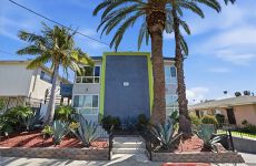 33216989