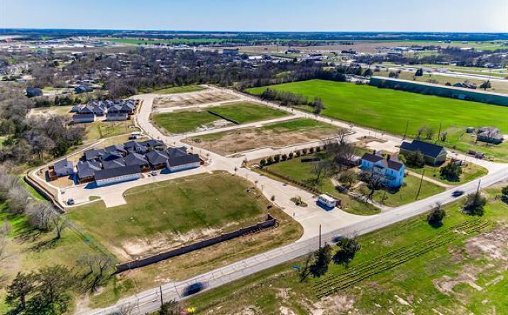 Pictures of Land property located at 000 Cantrell, Waxahachie, TX 75165 for sales - image #1