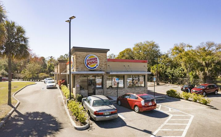 Pictures of Retail property located at 3212 US Highway 98 N, Lakeland, FL 33805 for sales - image #1