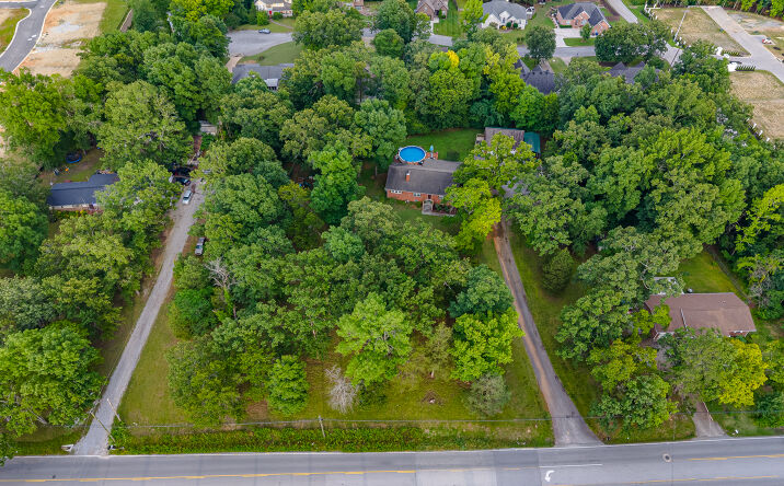 Pictures of Multifamily, Office, Mixed Use property located at 2508 Gunbarrel Road, Chattanooga, TN 37421 for sales - image #1