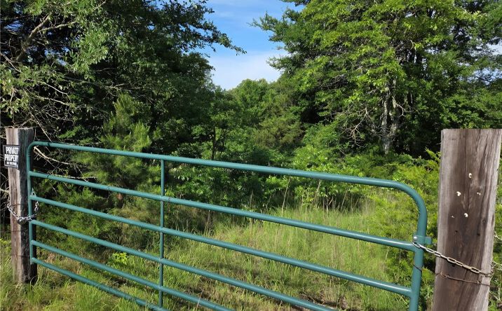 Pictures of Land property located at Centerpoint Road, Atoka, OK 74525 for sales - image #1