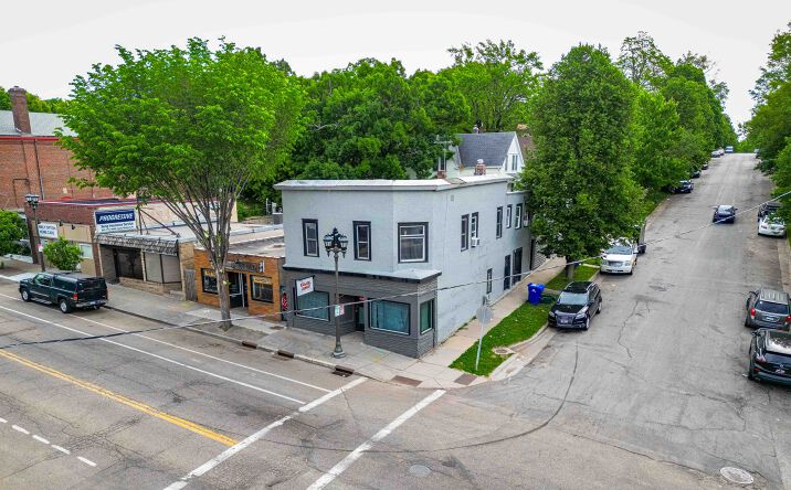 Pictures of Mixed Use, Multifamily, Retail property located at 1082 Payne Avenue, Saint Paul, MN 55130 for sales - image #1