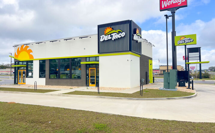 Pictures of Retail property located at 2760 U.S. 331, Defuniak Springs, FL 32435 for sales - image #1