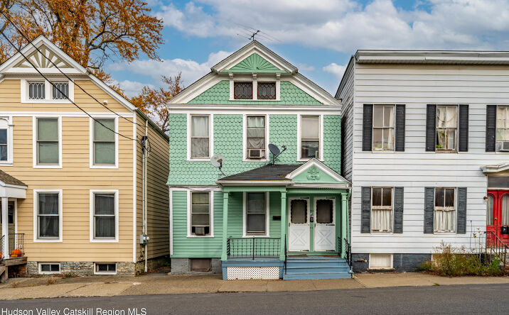 Pictures of Multifamily property located at 544 State Street, Hudson, NY 12534 for sales - image #1