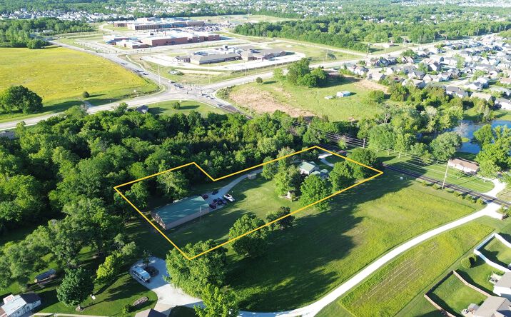 Pictures of Land property located at 633 North Point Prairie Road, Wentzville, MO 63385 for sales - image #1