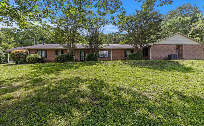 Pictures of Multifamily, Mixed Use property located at 920 Glenwood Drive, Chattanooga, TN 37406 for sales - image #1