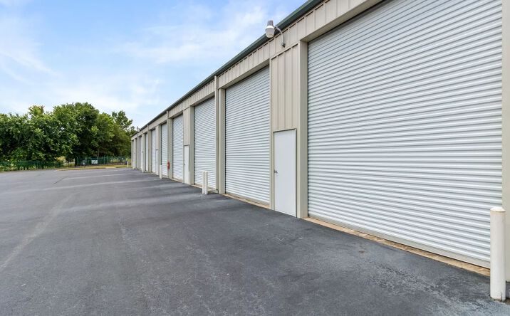 Pictures of Self Storage property located at 5190 Browns Bridge Road, Cumming, GA 30041 for sales - image #1