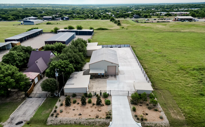 Pictures of Industrial, Mixed Use property located at 5133 PYRAMID BLVD, FORT WORTH, TX 76126-5310 for sales - image #1